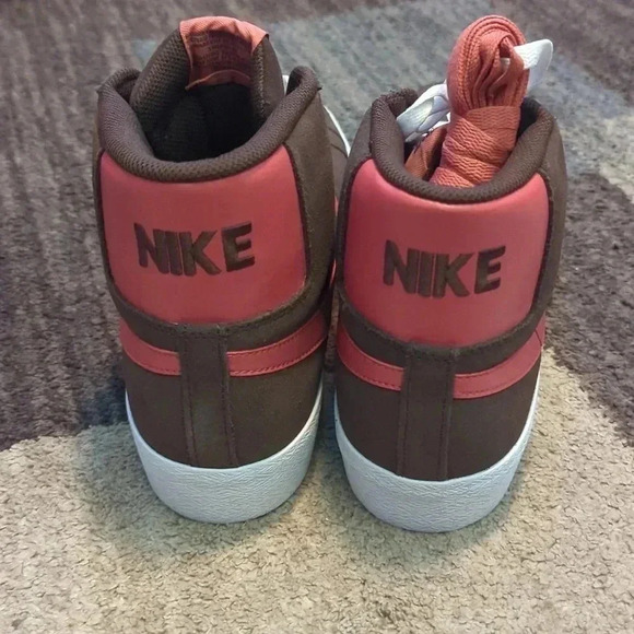 Nike SB - Zoom Blazer Mid (Brown/Adobe) Size 11 - Picture 4 of 4